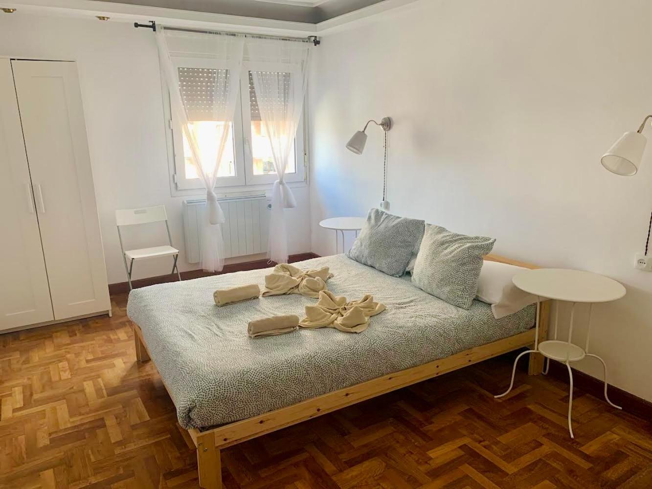 Amplio 3 Cerca De La Playa Con Garaje Appartement Gijón